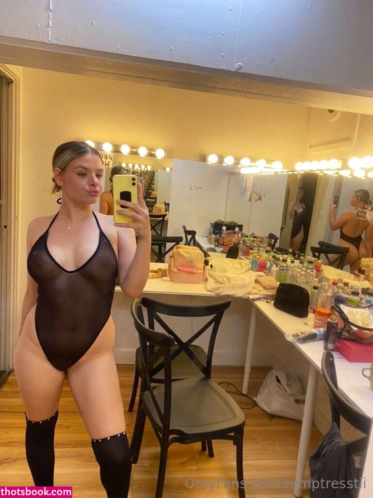 temptresstii Photo #26