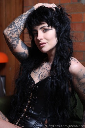 justablaise Photo #9