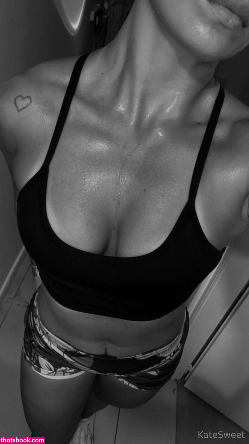 katesweet22 Photo #5