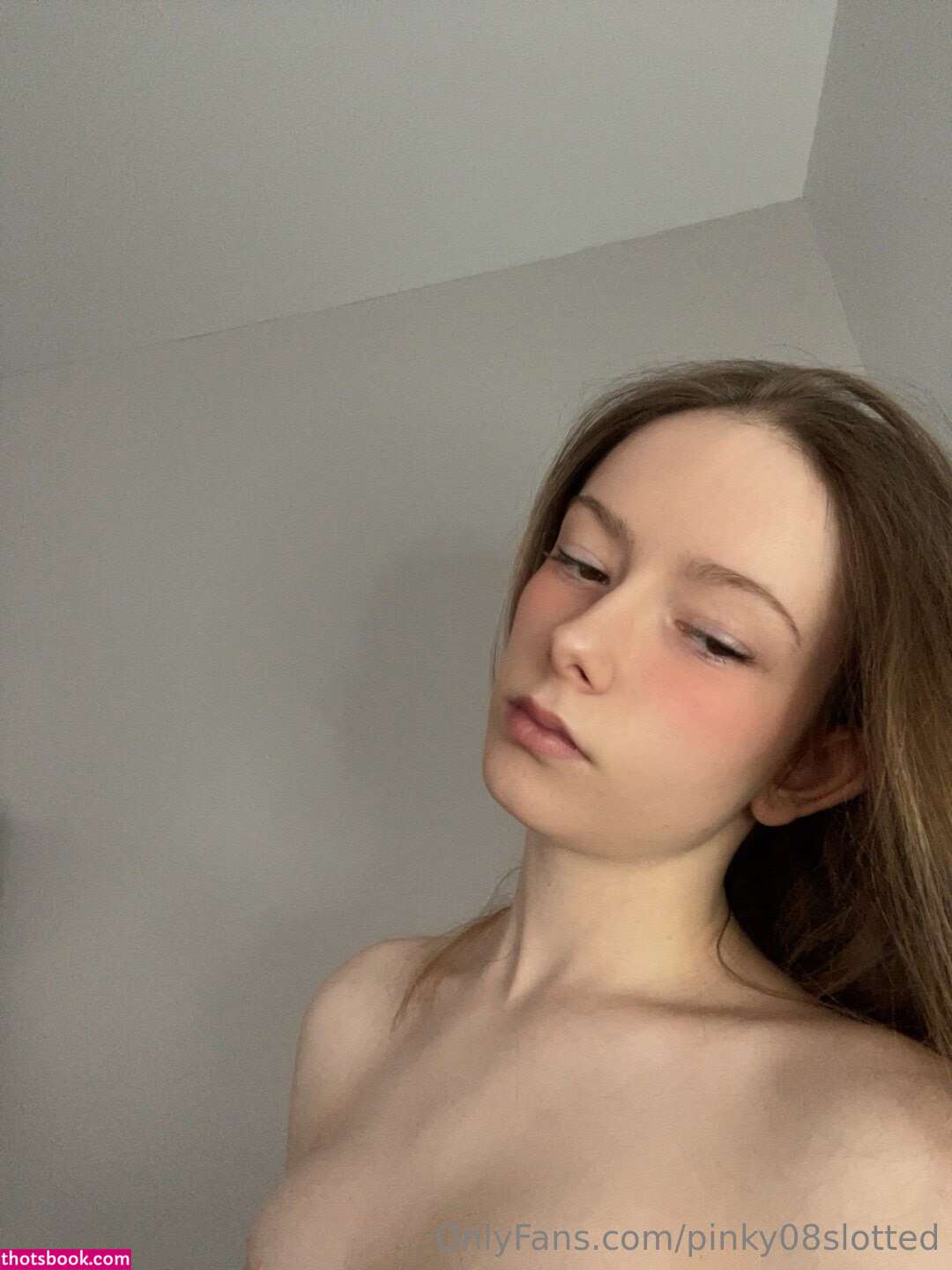 pinky08slotted Photo #6