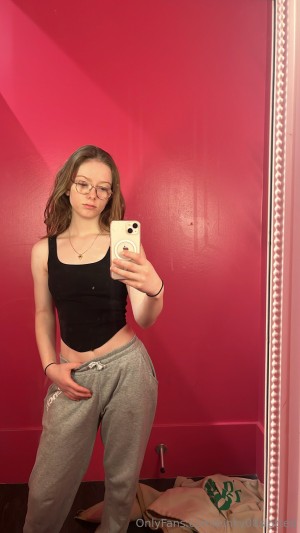 pinky08slotted Photo #1