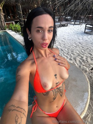 allfetishdior Photo #10