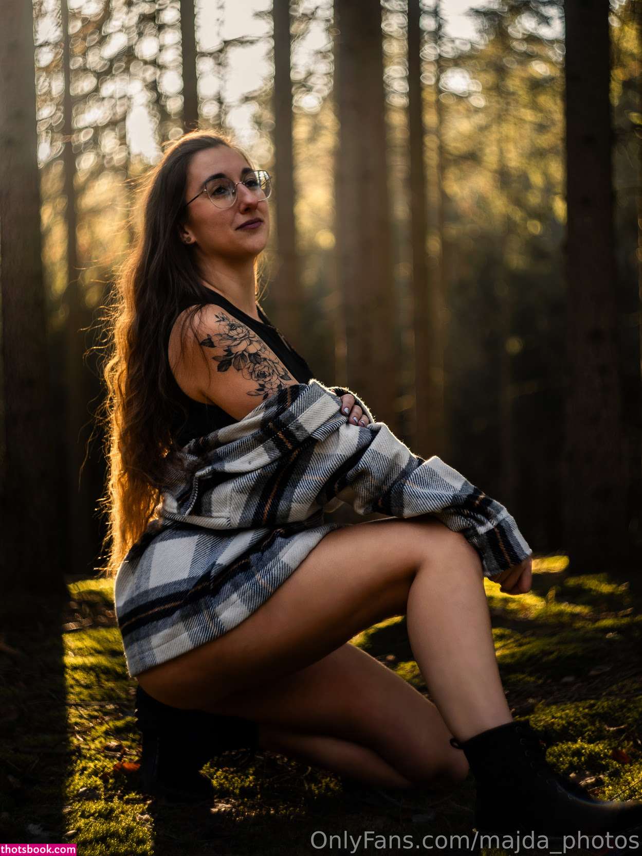 Majda Photos Photo #12