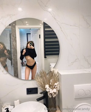 milaniacandy Photo #2