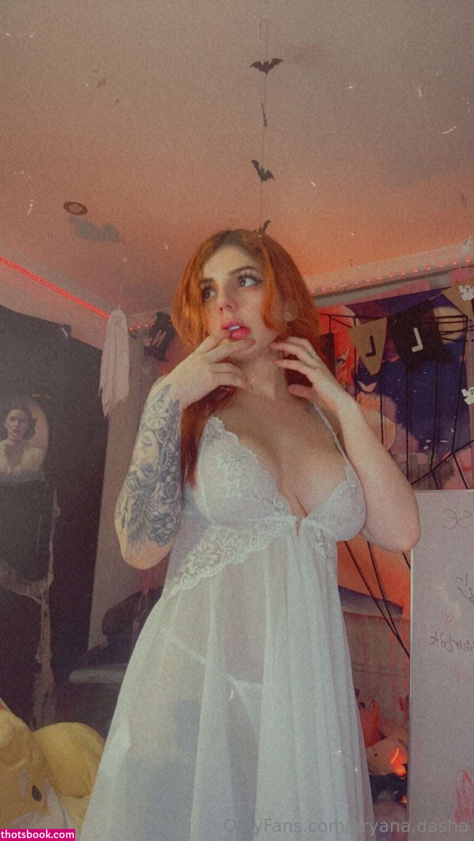 Little Ary Photo #14