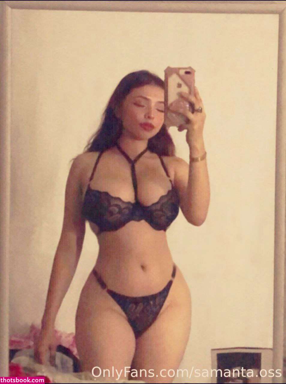 Samanta Oss Photo #23