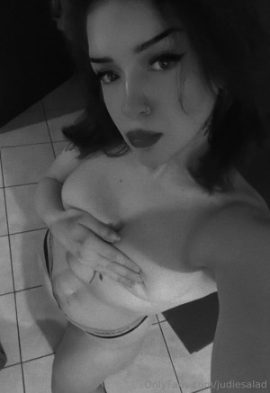 judiesalad Photo #11