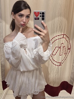 katpetitee Photo #20