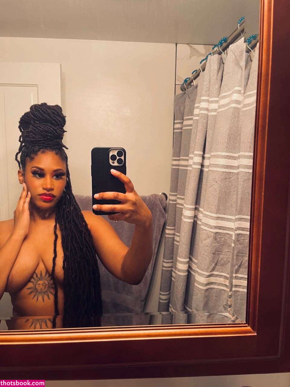 kweenbee982 Photo #31