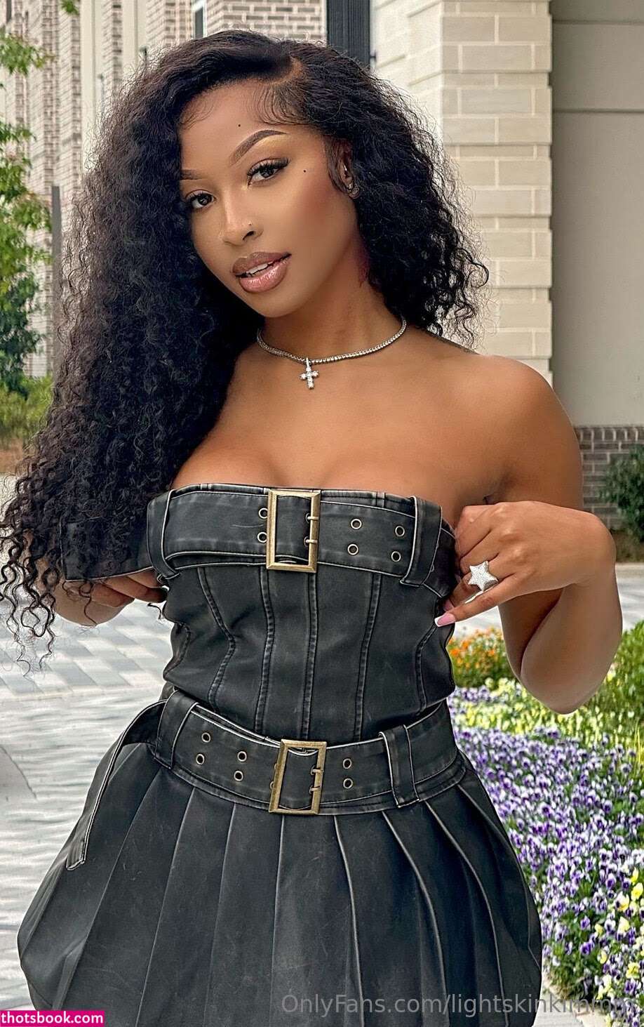 lightskinkimmm Photo #8