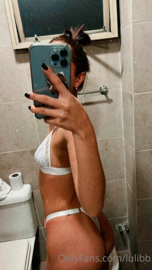 lulibb Photo #2