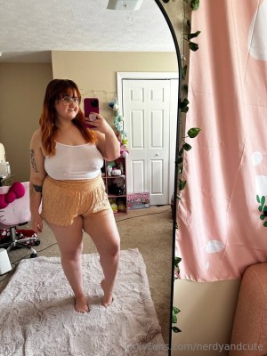 nerdyandcute Photo #5