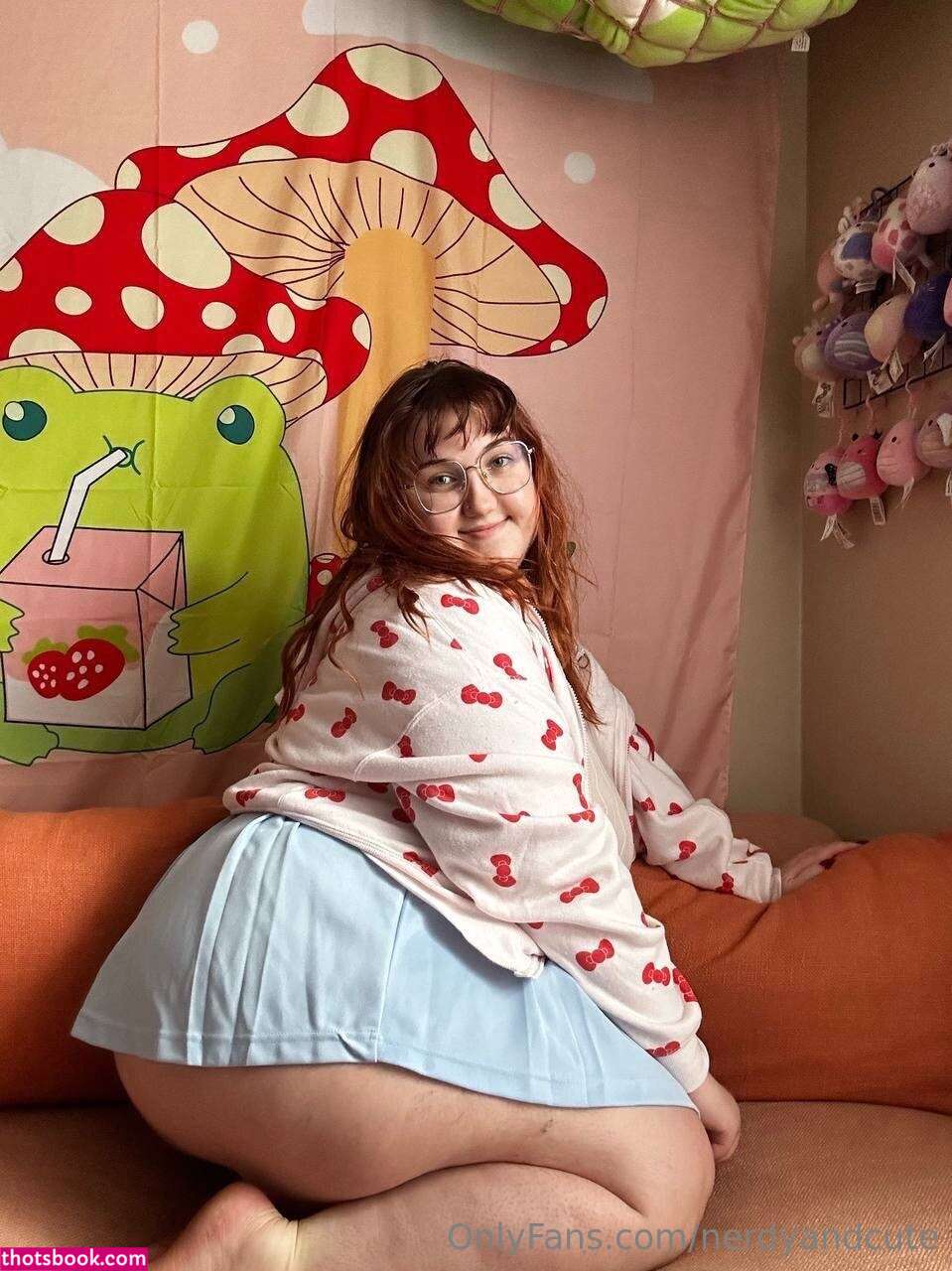 nerdyandcute Photo #16