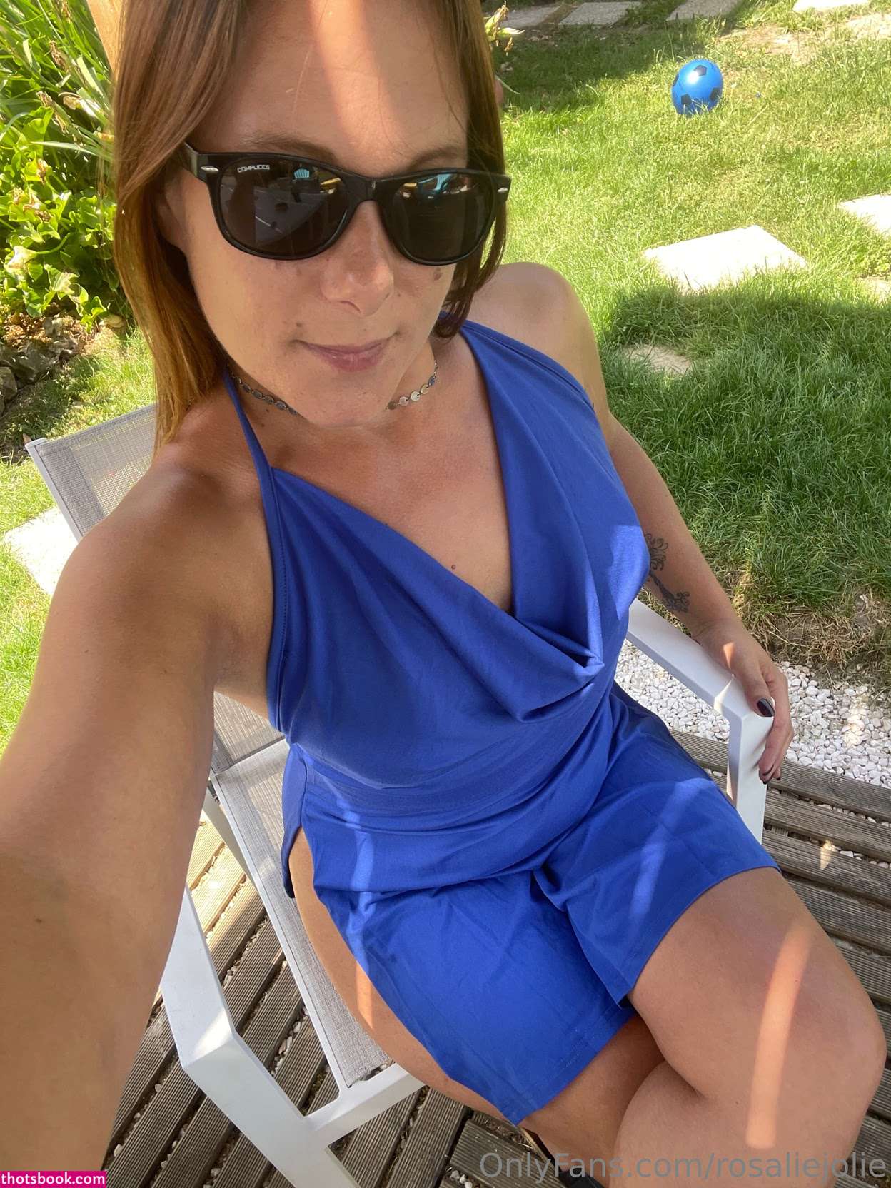 rosaliejolie Photo #16