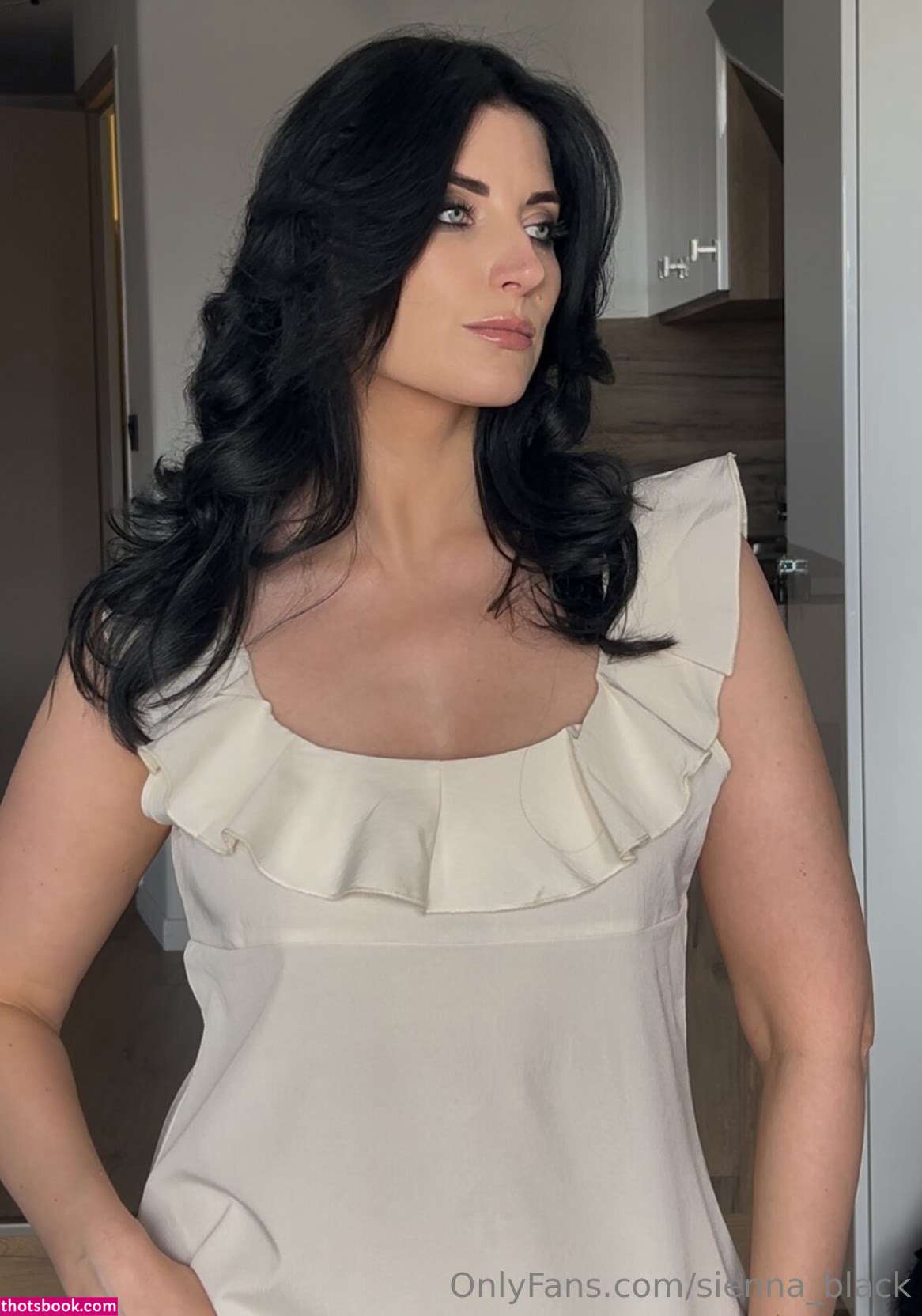 Sienna Black Photo #144