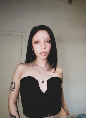 worshipbastet Photo #4