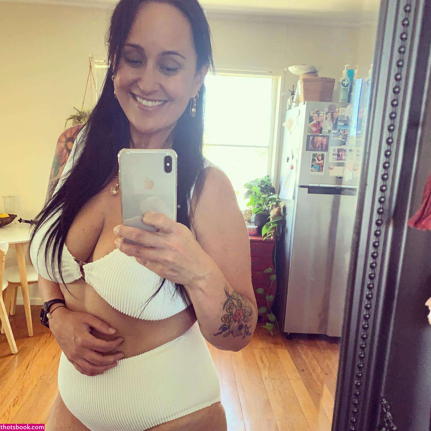 Amelia Linda Photo #26