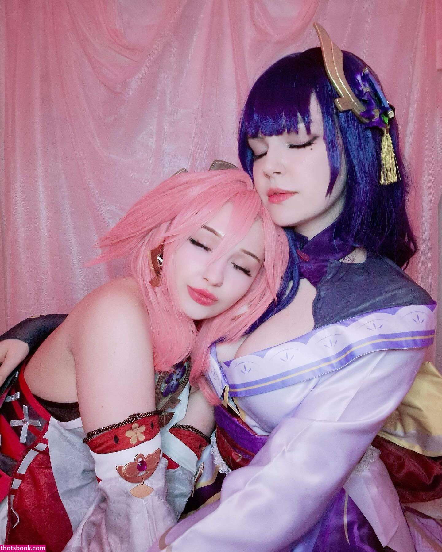 Elaracosplay Photo #4