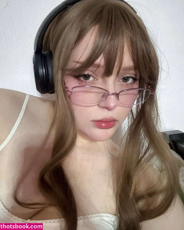 myminimoonie Photo #43