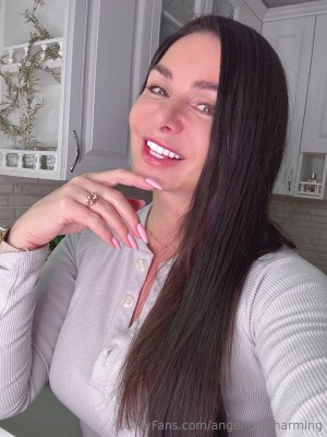 Angelica Charming Photo #6