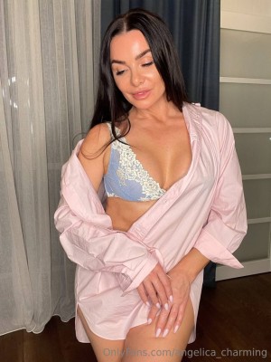 Angelica Charming Photo #7