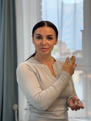 Angelica Charming Photo #8