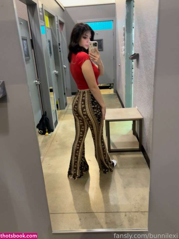 bunnilexi Photo #19