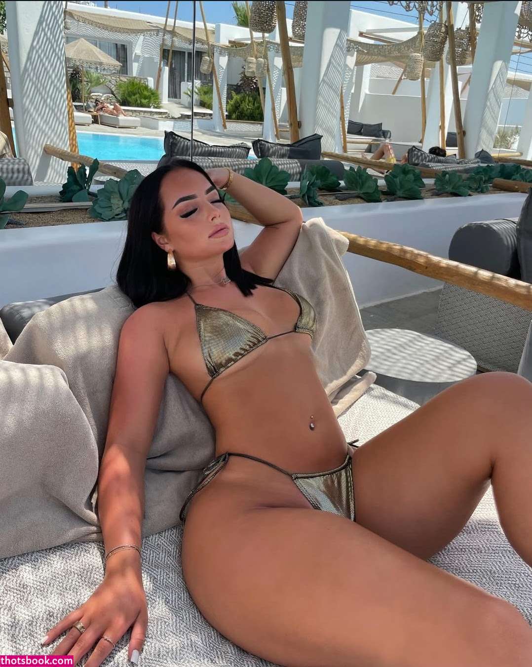 Ella Wilkins Photo #18