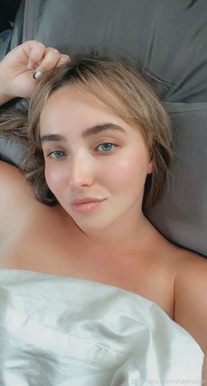 Shannon Carpenter Photo #6