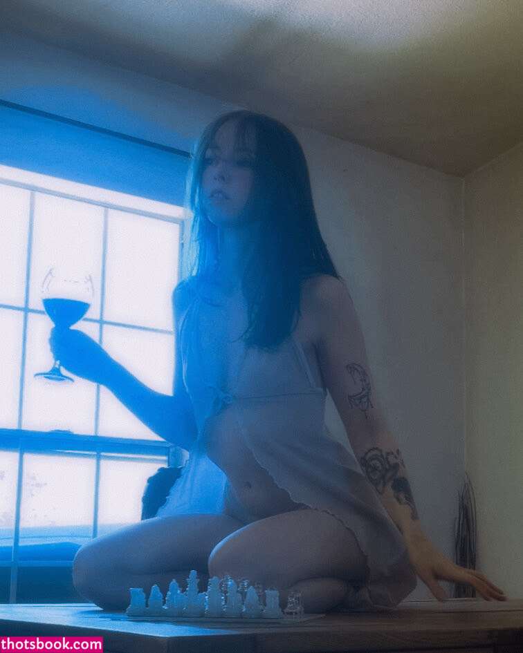 Alyssa Loxart Photo #18