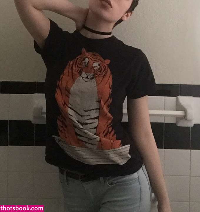 narcissusshadow Photo #24