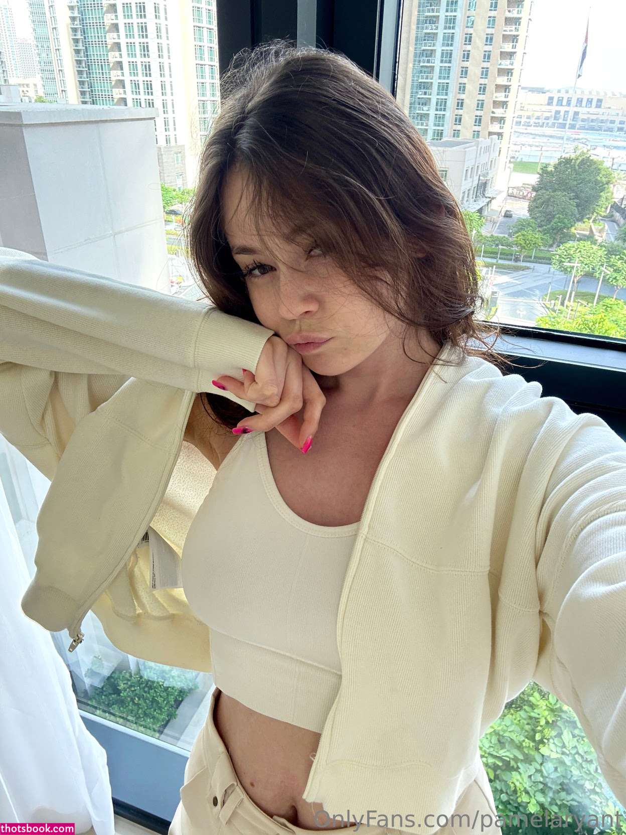 pamelaryant Photo #22