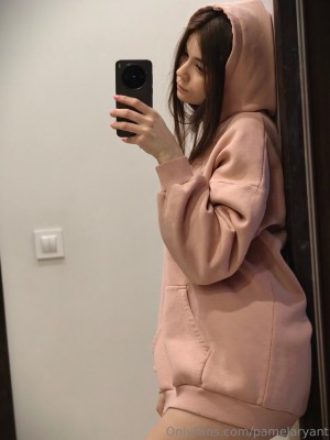 pamelaryant Photo #31