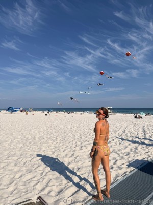 Renee From Reddit Photo #25