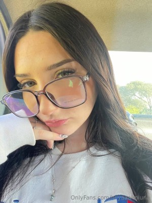 yourcherrysgirlyx Photo #8