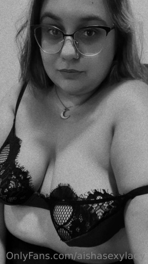 aishasexylady Photo #9