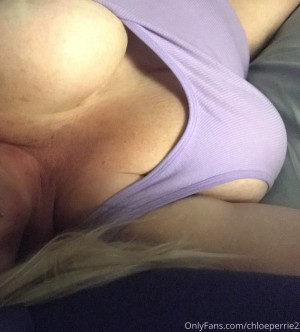 chloeperrie2 Photo #8
