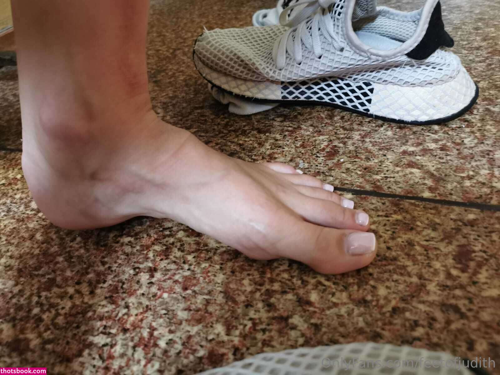 feetofjudith Photo #21