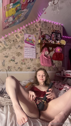 hellokitty4769 Photo #15