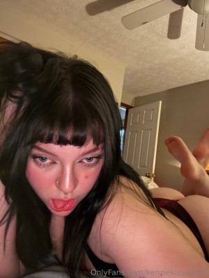 kenziekisses420 Photo #40