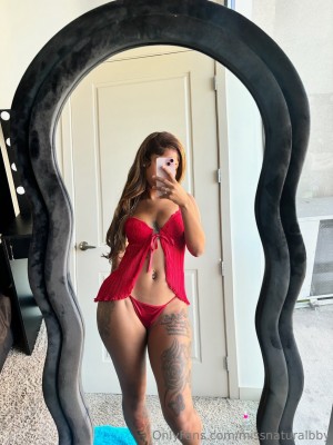 missnaturalbby Photo #21