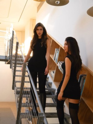 Andrea Botez Photo #64