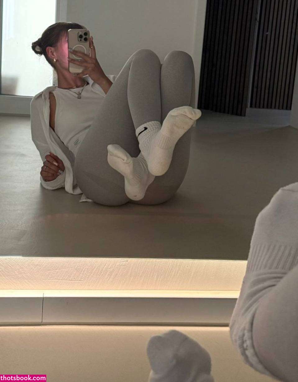 barebylola Photo #33