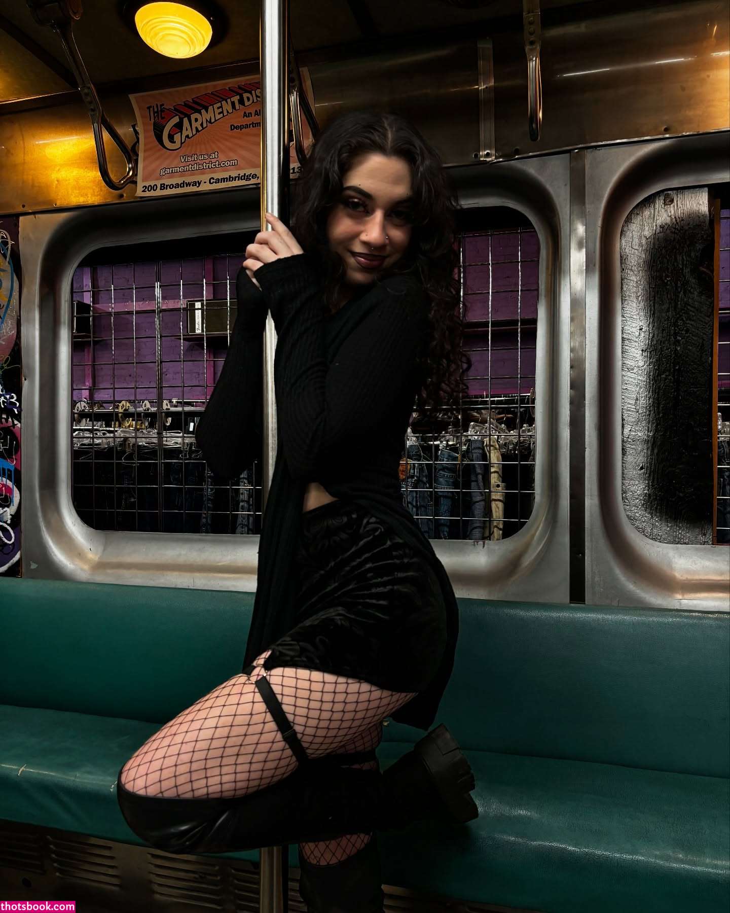 Crystalsxtxr Photo #35