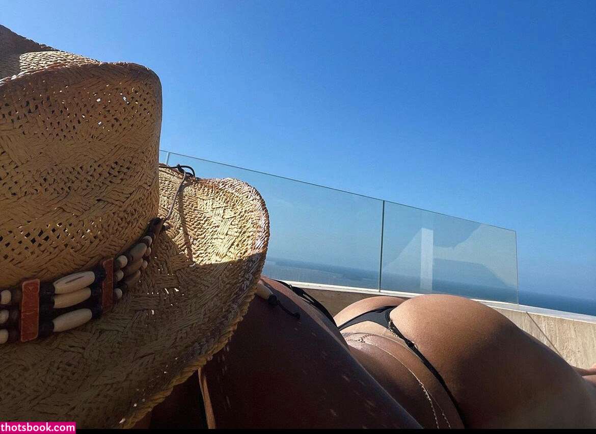 Ashley Nicole Photo #45