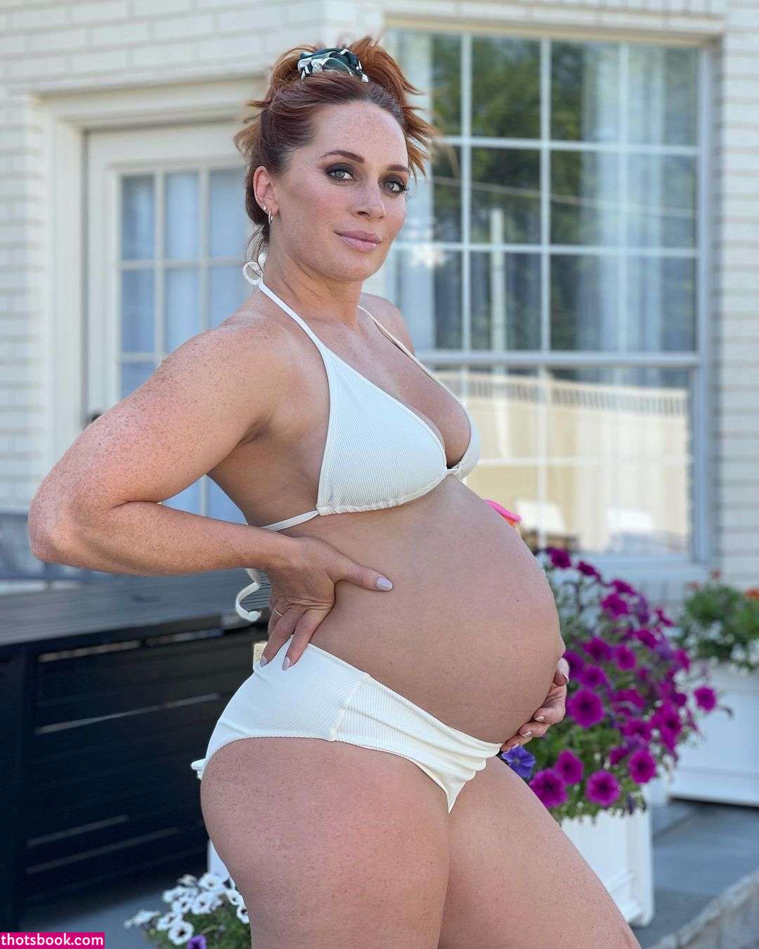 Meg Gallagher Photo #14