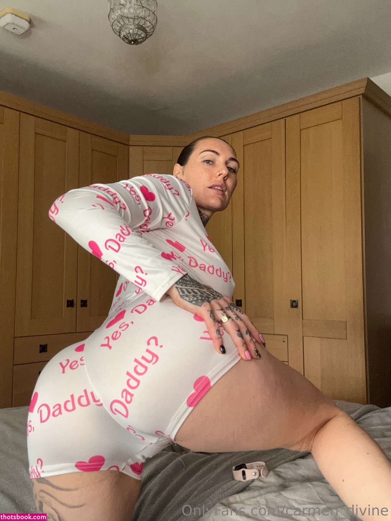 heyitschar Photo #40