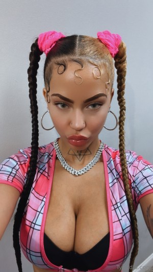 itsnadiarae Photo #14