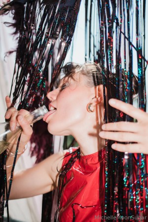 Ellie Land Photo #295