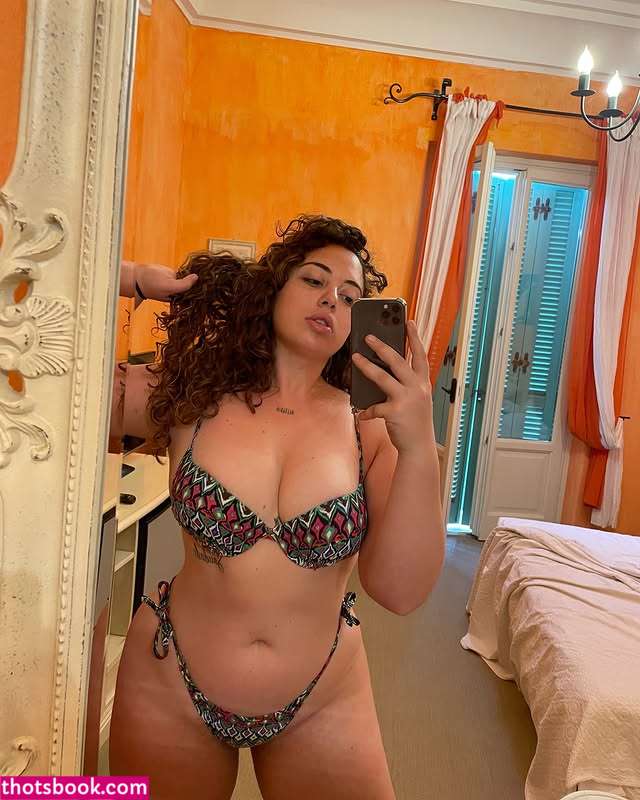 Elisabetta Rossi Photo #22